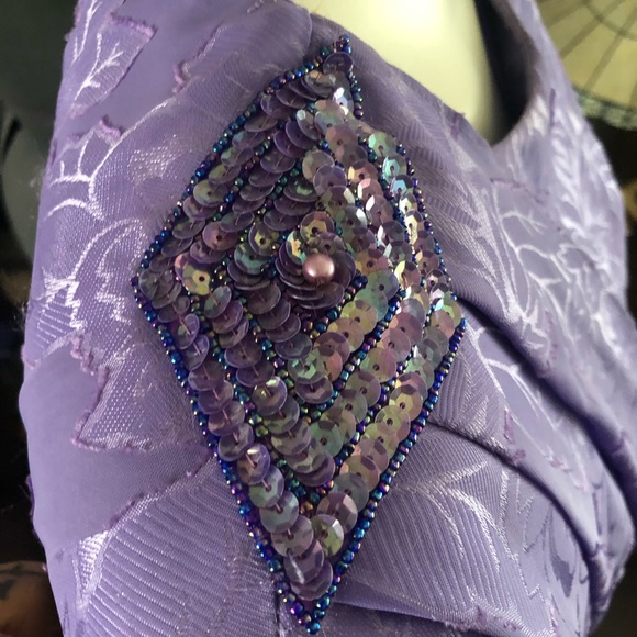 Gorgeous Vintage Dress - Picture 7 of 10